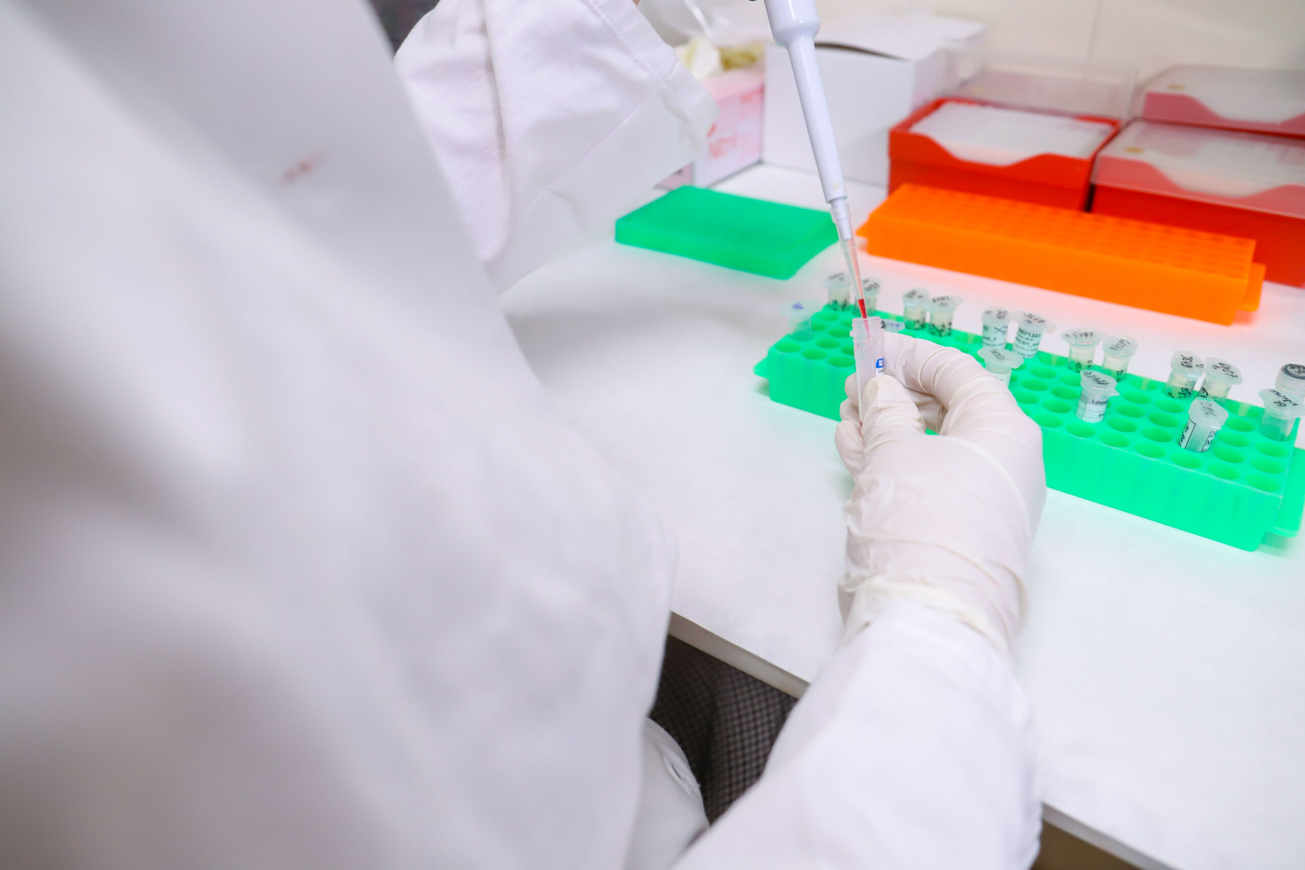 Neurogenetická laboratoř Kliniky dětské neurologie 2. LF UK a FN Motol (NGL)