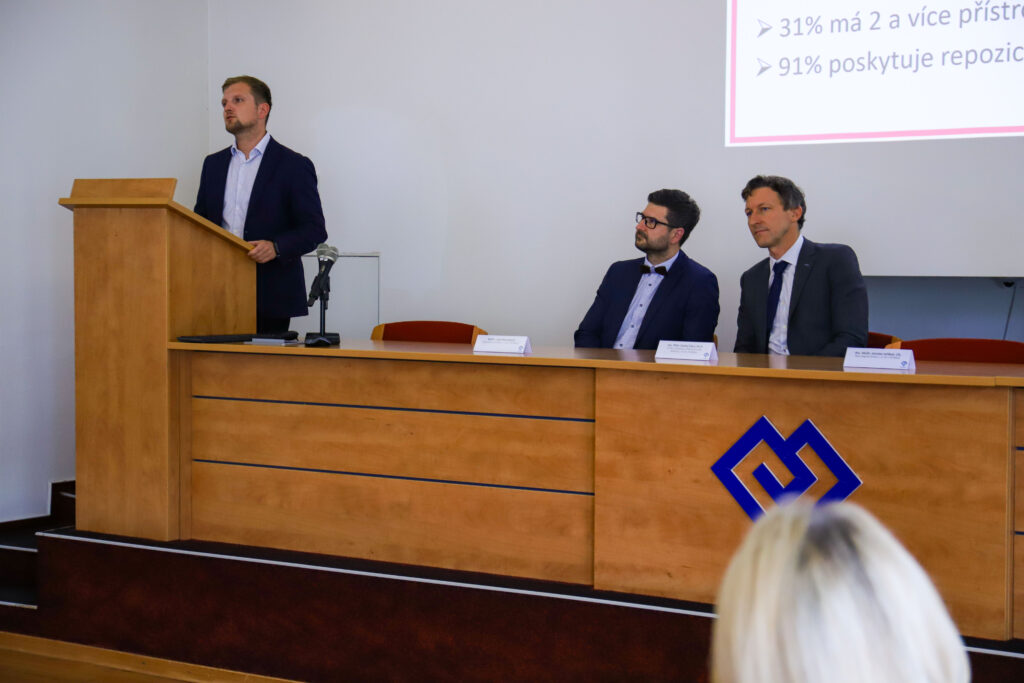 Tisková konference ke Světovému týdnu rovnováhy 2025