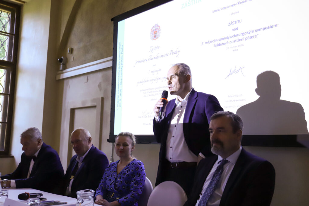7. májové spondylochirurgické symposium otevřelo téma nádorového postižení páteře