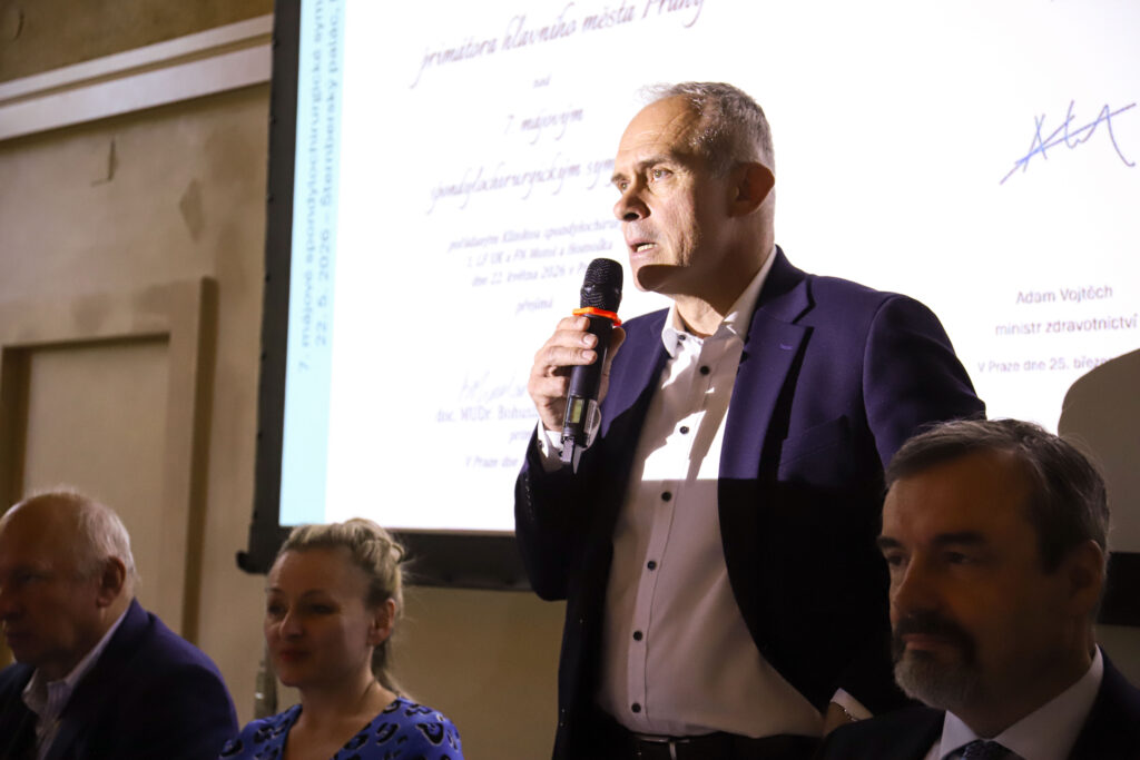 7. májové spondylochirurgické symposium otevřelo téma nádorového postižení páteře