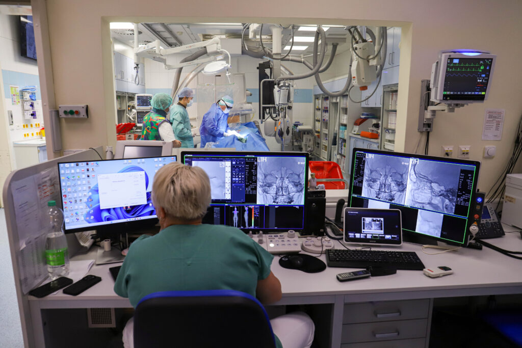 inovativní léčba pacientů s choroidálním melanomem